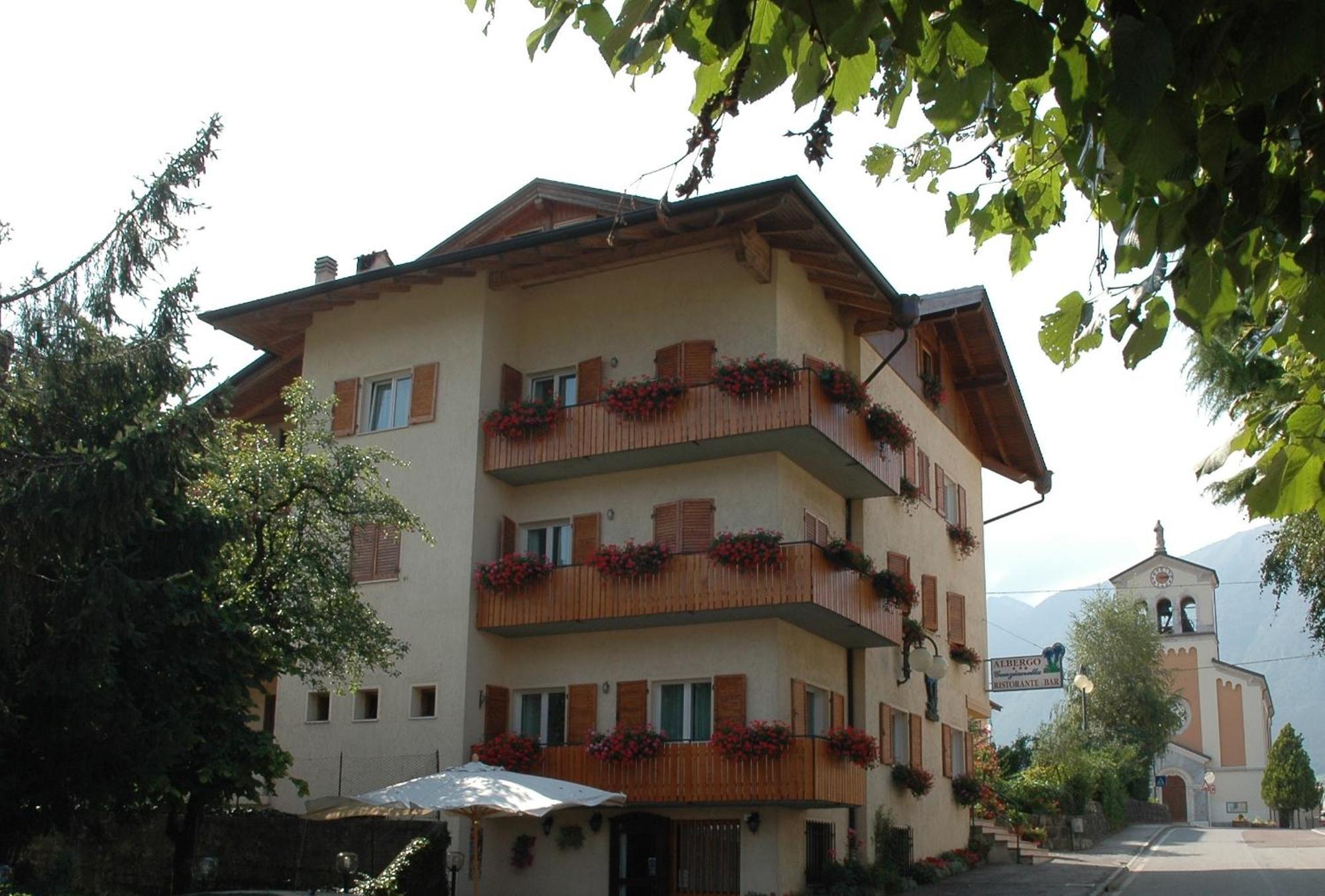 Albergo Genzianella Fiavè Esterno foto